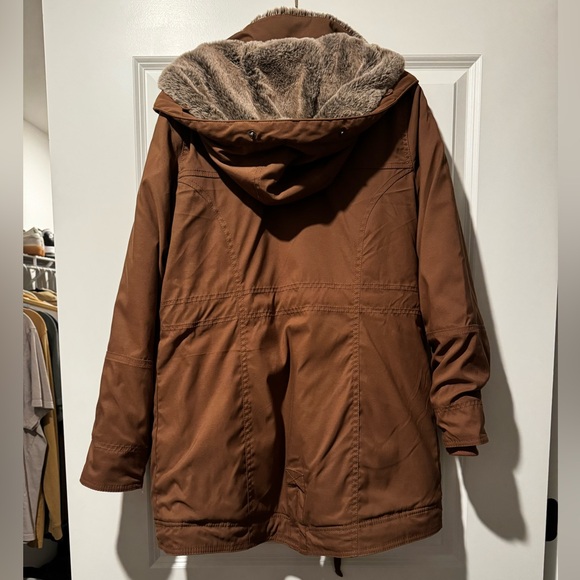 Women’s Hollister Jacket - Picture 2 of 5